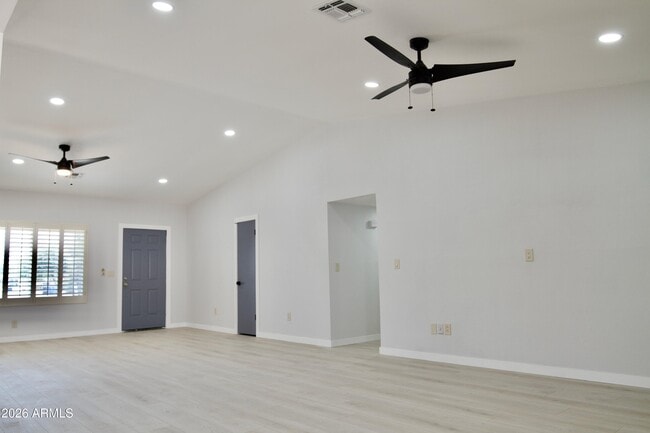Building Photo - 16801 N 45th Pl
