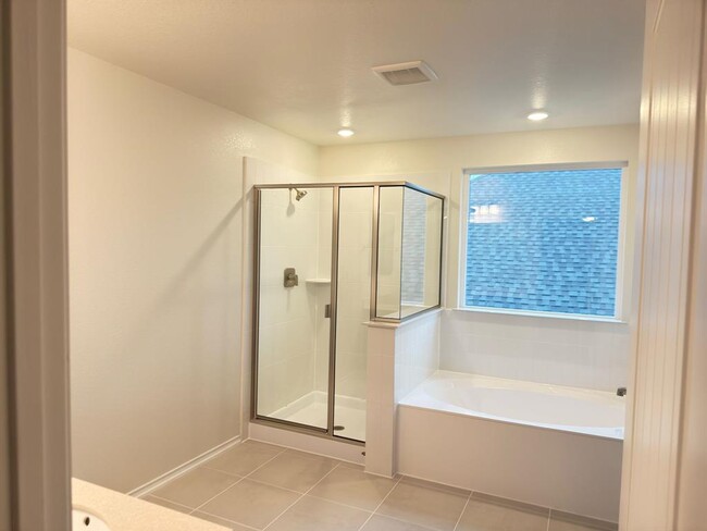 Building Photo - 4824 Mozzafiato Ln