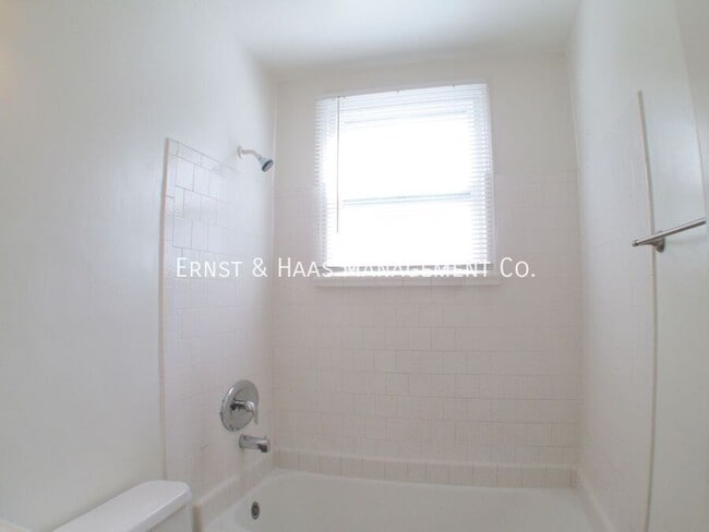 Building Photo - 4531 N Banner Dr
