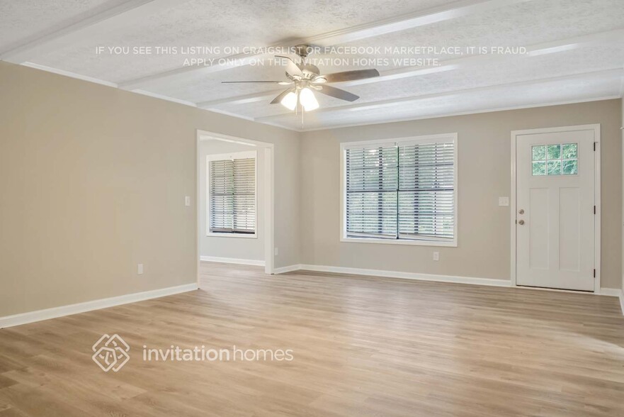 Building Photo - 4952 Needle Knob Ct