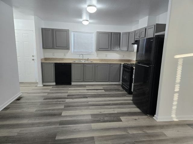 Building Photo - 6223 E Sahara Ave