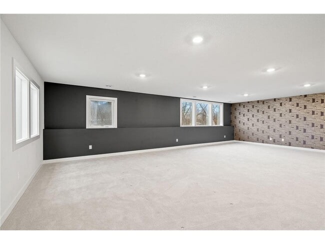 Building Photo - 18700 61st Ave N