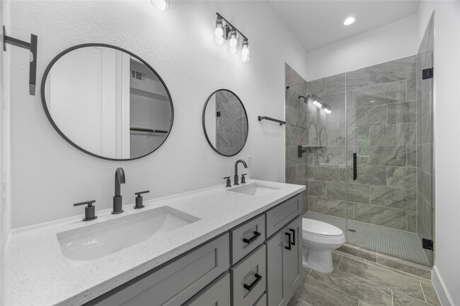 Building Photo - 6812 Tuskegee St