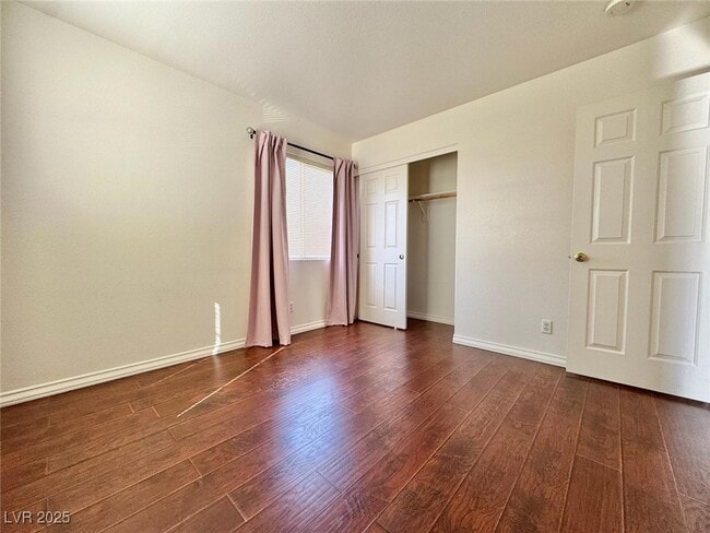 Building Photo - 7962 Traditional Ct