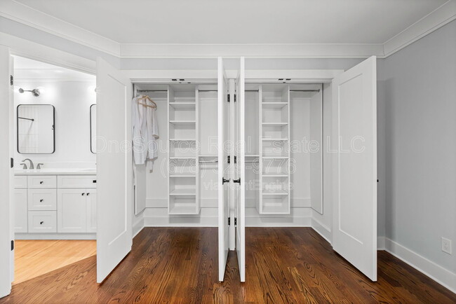 Building Photo - 2220 Haverhill Ct SE