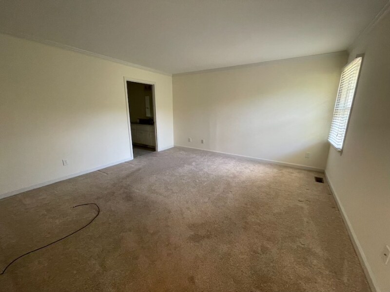 Building Photo - 1007 Loganberry Ct