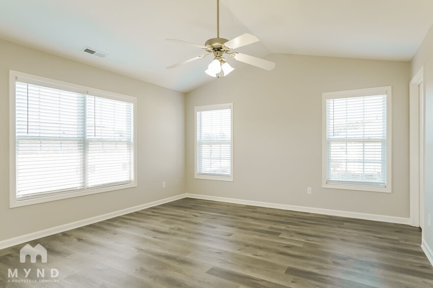 Building Photo - 1209 Kinsfolk Circle