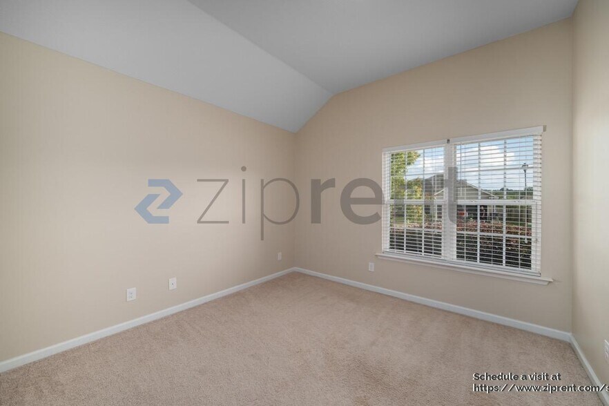 Building Photo - 819 Watermark Dr