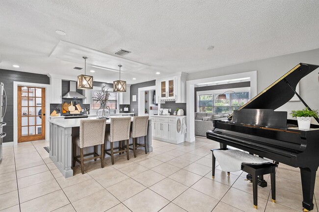 Building Photo - 11577 Anhinga Dr