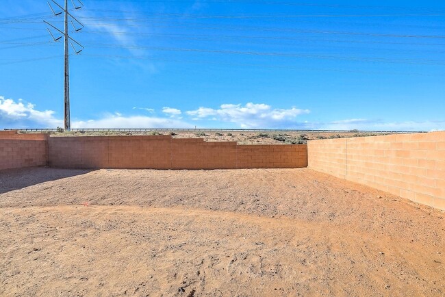 Building Photo - 6829 Cleary Loop NE