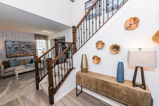 Building Photo - 2111 Tremont Ave