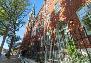 Building Photo - 1621 S 11th St