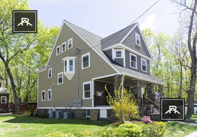 Building Photo - 3 bedroom in Allston MA 02134