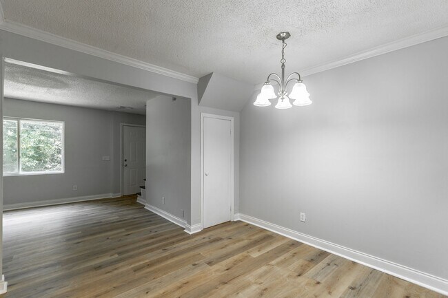Building Photo - 6874 Beulah Dr