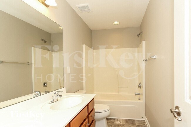 Building Photo - 2116 Galloway Lane Southwest