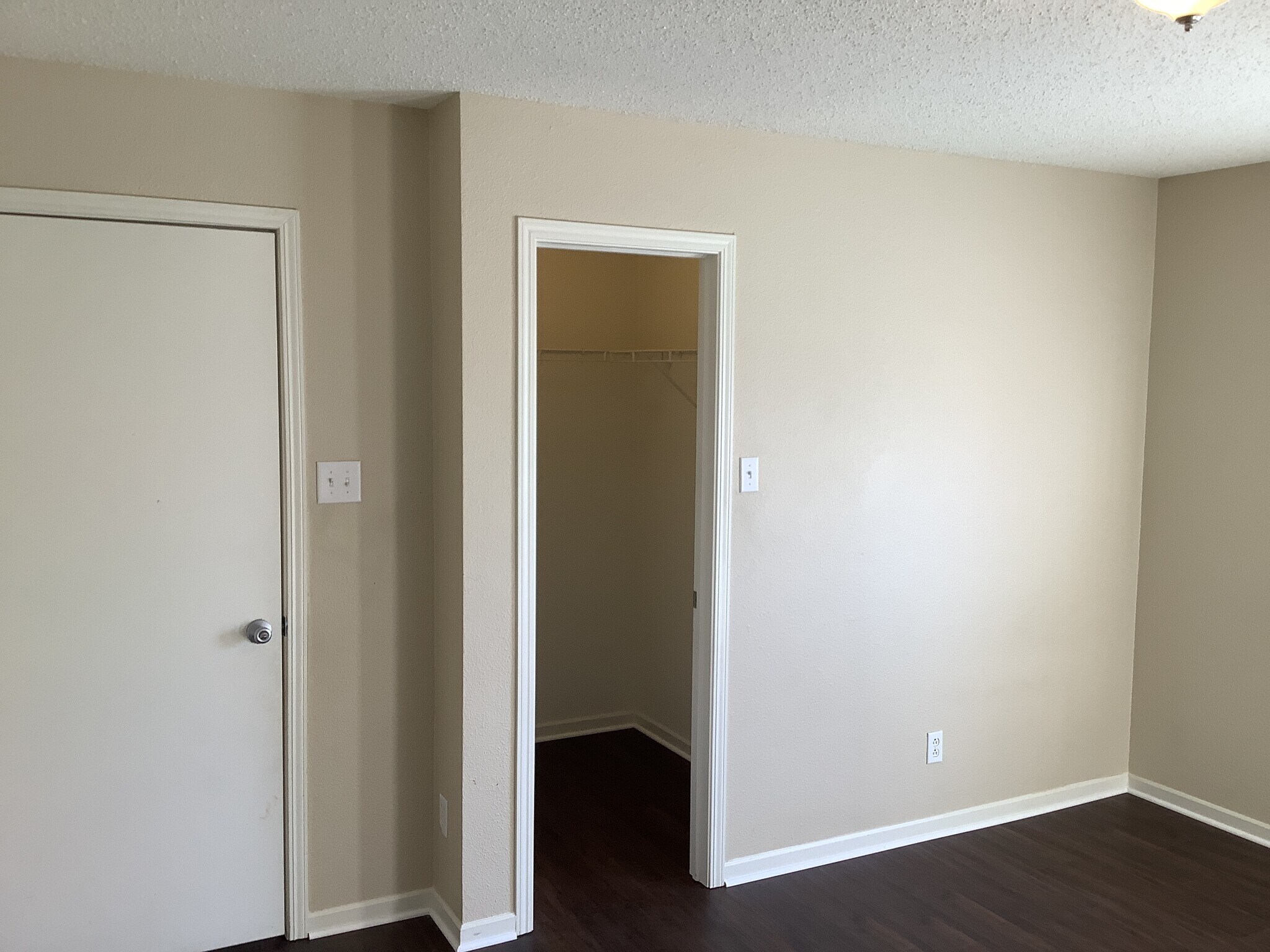 Building Photo - 5734 N Attleburg Dr