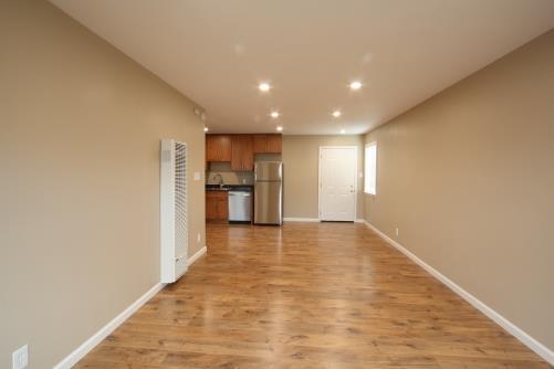Building Photo - 1411 E 3rd Ave