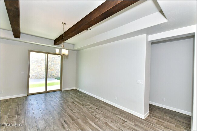 Building Photo - 13146 Cleethorpes St