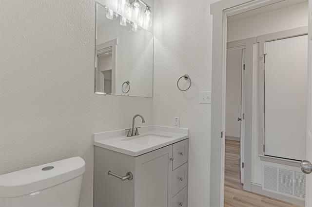 Building Photo - 1201 SE 11th Ave