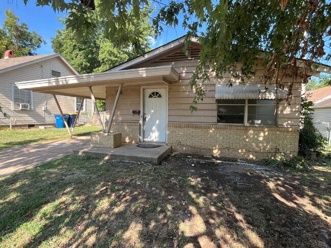 Building Photo - 2 Bedroom for Lease!!