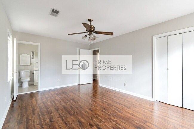 Building Photo - 2816 Deerwood Trail