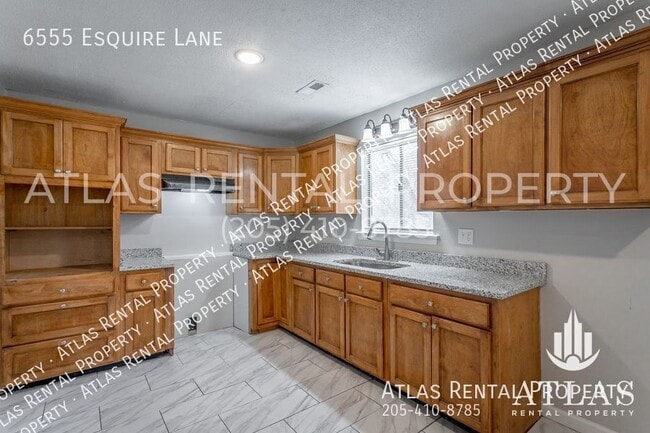 Building Photo - 6555 Esquire Ln