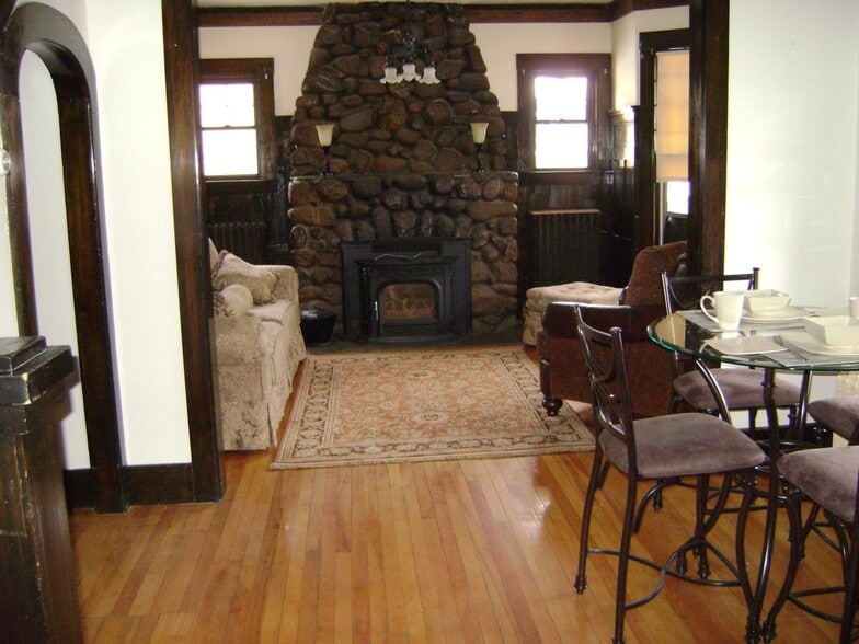 Living Room - 56 Dudley St