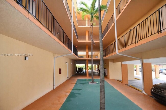 Building Photo - 6780 W 2nd Ct