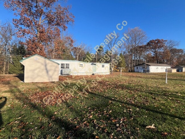 Building Photo - 2 Bedroom 1 Bath home in East Berlin