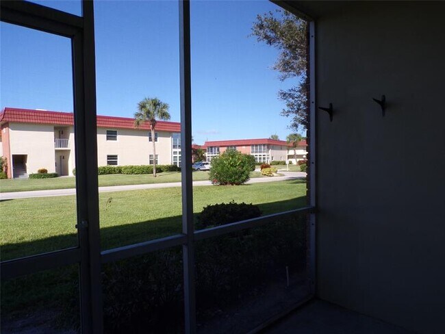 Building Photo - 106 Spring Lake Ct