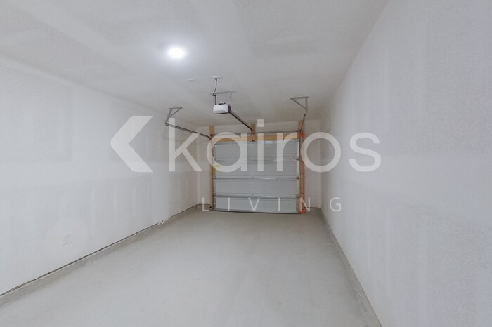 Building Photo - 14262 Ruffian Ave