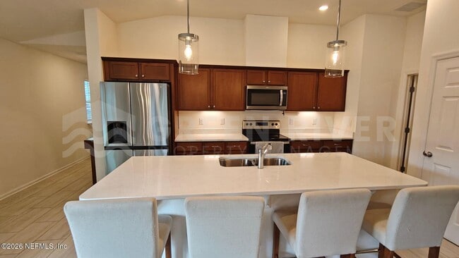 Building Photo - 352 Rambling Brk Trl