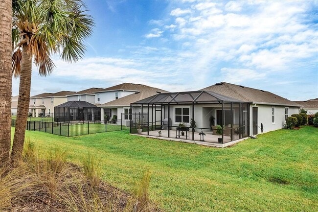 Building Photo - 3293 Hilltop Cir