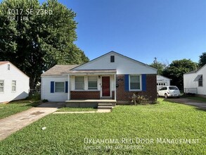 Building Photo - 4017 SE 23rd St