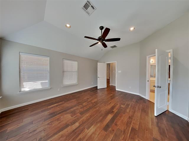 Building Photo - 2214 Frio Dr