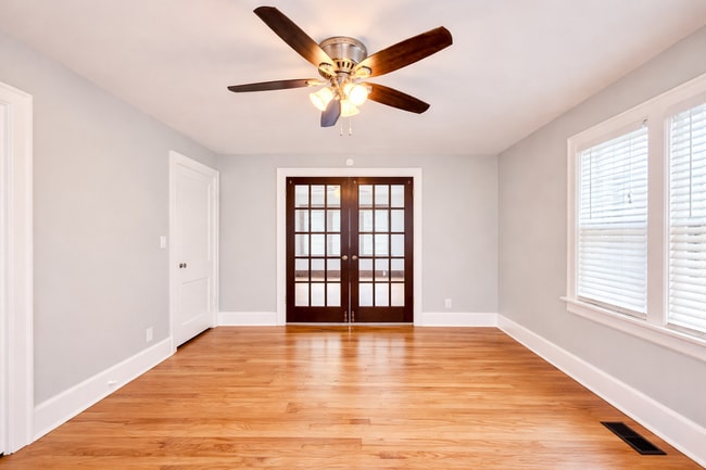 Building Photo - 2812 NW 18th St