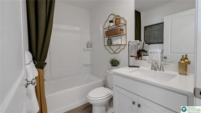 Building Photo - 8327 Alexander Ct