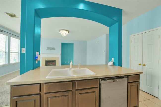 Building Photo - 18022 Oak Orchard Lane