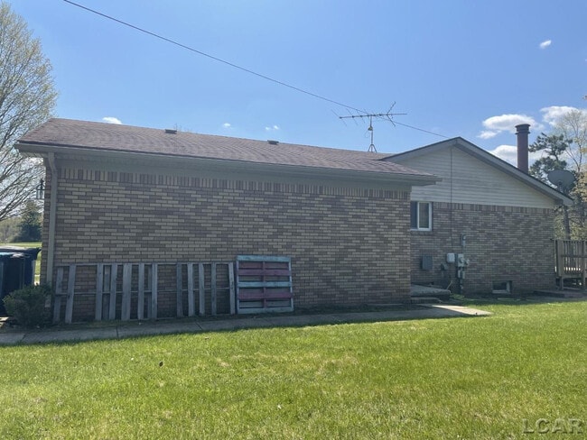 Building Photo - 3651 Allendale Dr