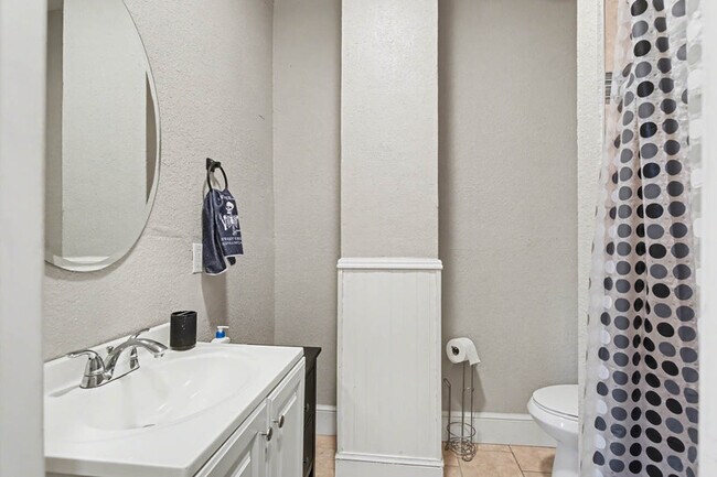 Building Photo - 2111 Atlanta Ave