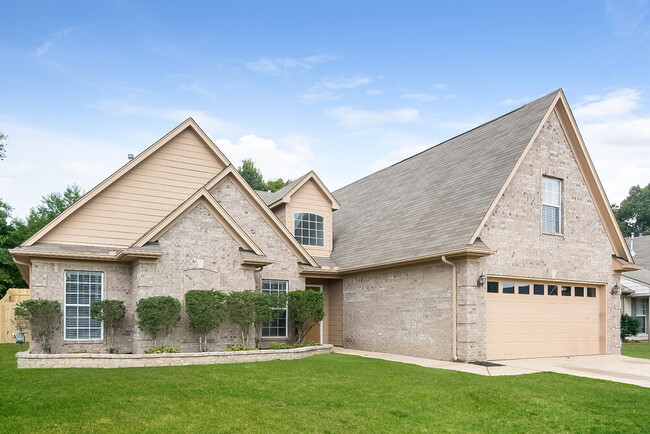 Building Photo - 5695 Kuykendall Dr