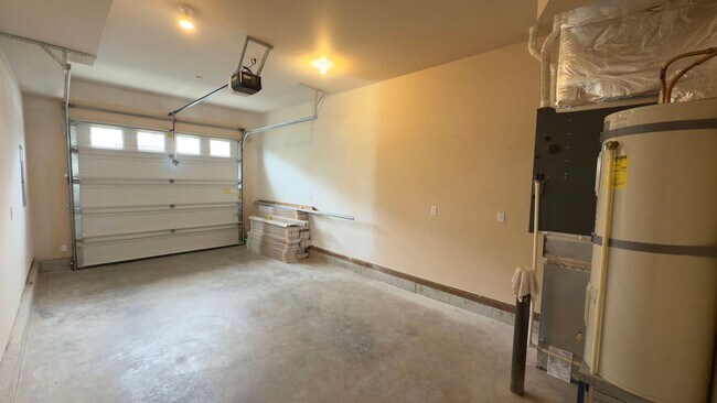 Building Photo - 255 29th St