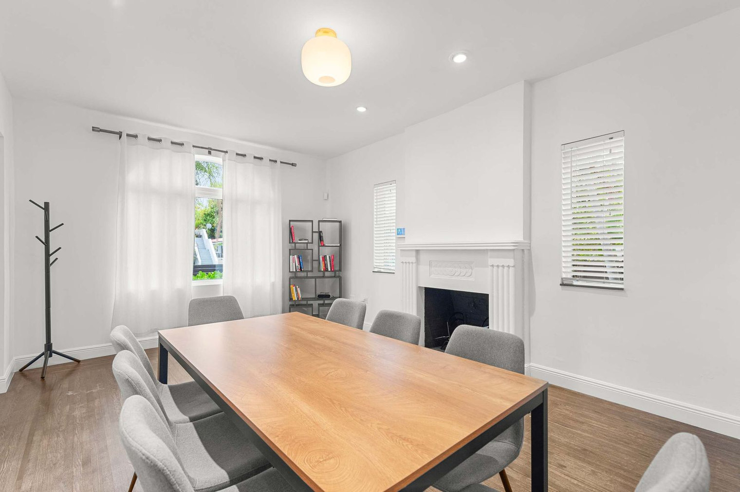 Building Photo - 443 NE 71st St