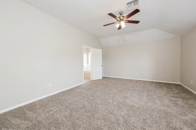 Building Photo - 8319 Loetsch Ridge Way