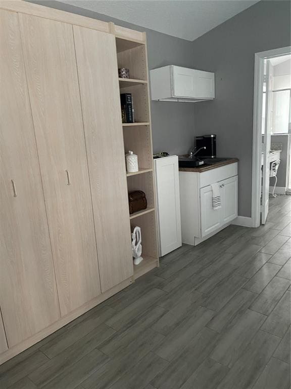 Building Photo - 15454 Markham Dr