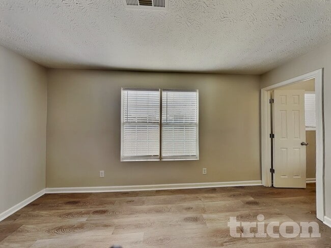 Building Photo - 2797 Priscilla Way