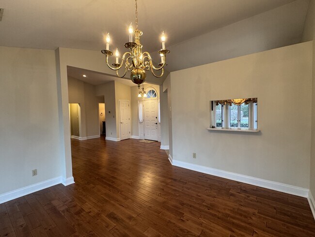 Building Photo - 128 Bokoshe Cir