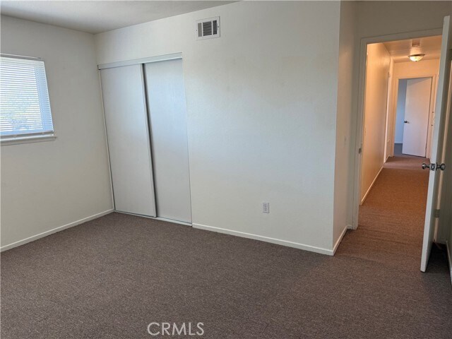 Building Photo - 3195 Newell Dr