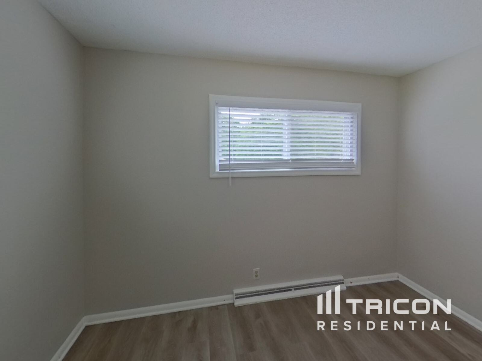 Building Photo - 3607 Robinwood Terrace