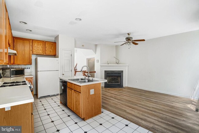 Building Photo - 8408 Jovin Cir